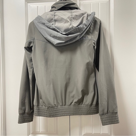 Bench Zip-Up Collared Rain  Grey - S - Picture 10 of 15